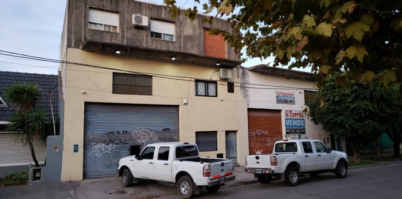 GALPON / DEPOSITO EN VENTA. Sup. de 226m2 aprox.en 1 planta c/Oficina y baño. Mendoza 1800, San Miguel.