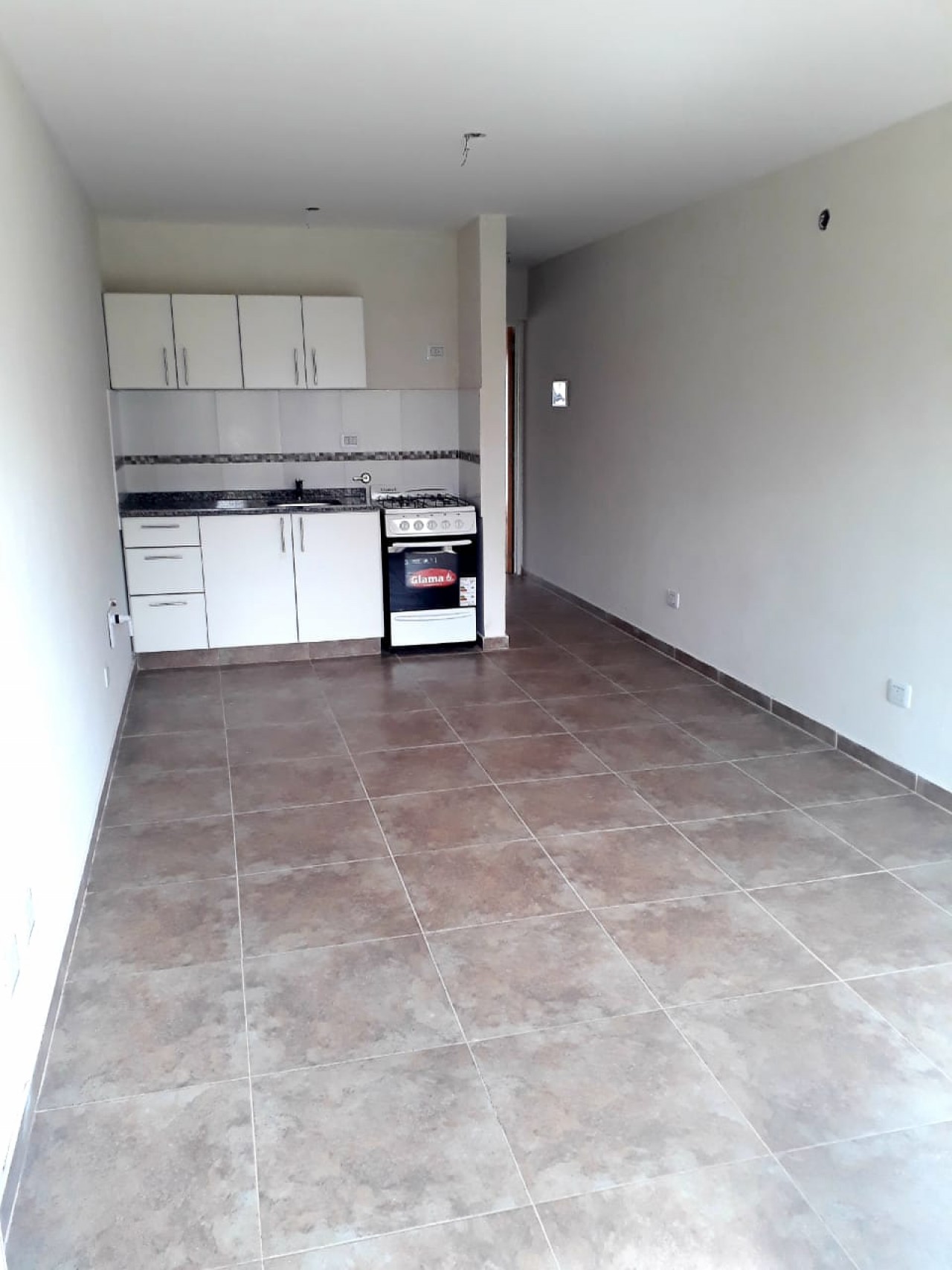 ### Venta Excelente Departamento 2 ambientes Complejo Dharma II U$S 53.000.- ###