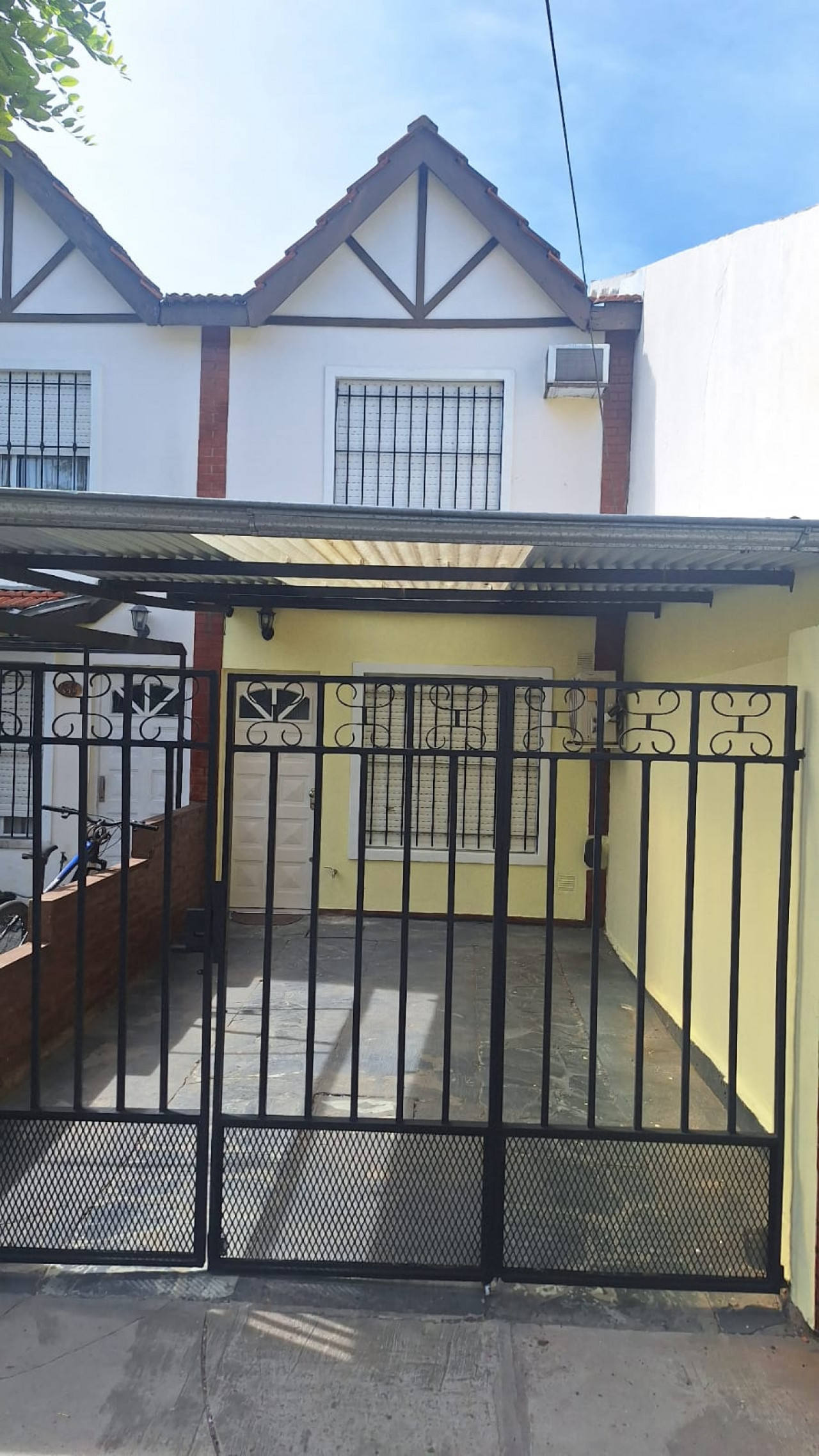 DUPLEX EN ALQUILER EN BELLA VISTA